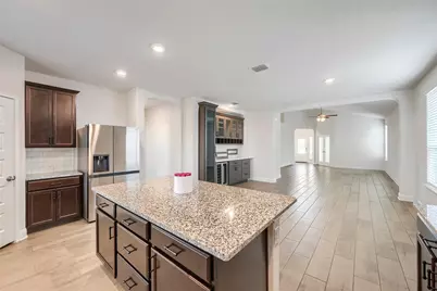9419 Bracted Sedge Drive, San Antonio, TX 78254 - Photo 13