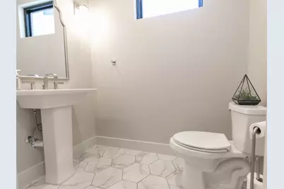 209 Dalton Circle, Horseshoe Bay, TX 78657 - Photo 13