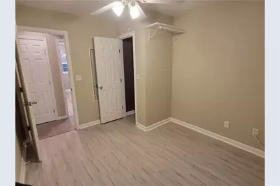 609 Cottonwood Street #A, Lockhart, TX 78644 - Photo 9