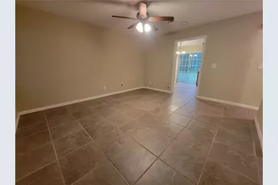 609 Cottonwood Street #A, Lockhart, TX 78644 - Photo 5