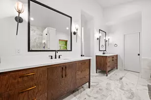 1528 Ben Crenshaw Way, Austin, TX 78746 - Photo 17
