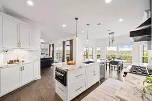 1528 Ben Crenshaw Way, Austin, TX 78746 - Photo 13