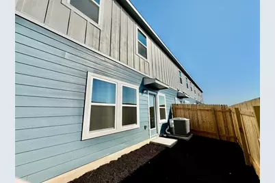 12807 Village Spun Plaza, Buda, TX 78610 - Photo 5