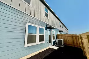 12807 Village Spun Plz, Buda, TX 78610 - Photo 5