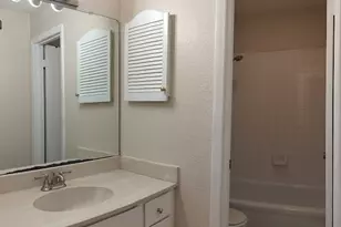 1510 W N Loop Blvd, Austin, TX 78756 - Photo 13