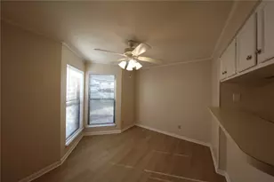 1510 W N Loop Blvd, Austin, TX 78756 - Photo 5