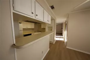 1510 W N Loop Blvd, Austin, TX 78756 - Photo 9