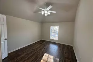 2745 Lake Forest Dr, Round Rock, TX 78665 - Photo 15