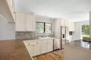 2218 Bahama Rd, Austin, TX 78733 - Photo 7