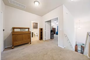 516 E Slaughter Ln, Austin, TX 78744 - Photo 11
