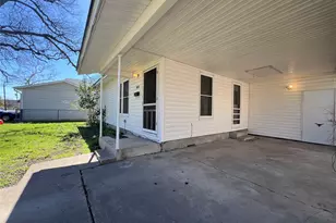 1007 E 38th St, Austin, TX 78705 - Photo 3