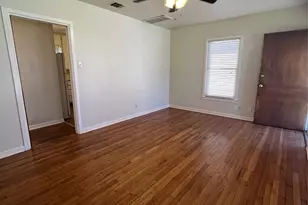 1007 E 38th St, Austin, TX 78705 - Photo 5