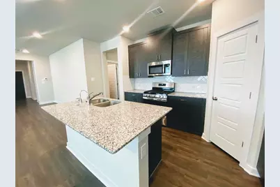 111 Dedina Drive, Georgetown, TX 78626 - Photo 7