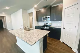 111 Dedina Dr, Georgetown, TX 78626 - Photo 7
