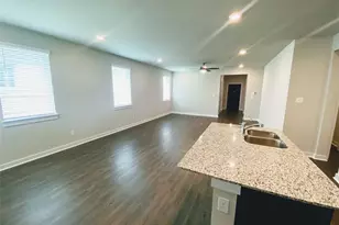 111 Dedina Dr, Georgetown, TX 78626 - Photo 5