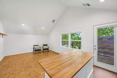1710 E 16th Street #B, Austin, TX 78702 - Photo 9