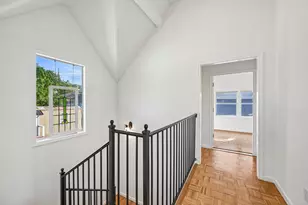 1710 E 16th St, Austin, TX 78702 - Photo 17