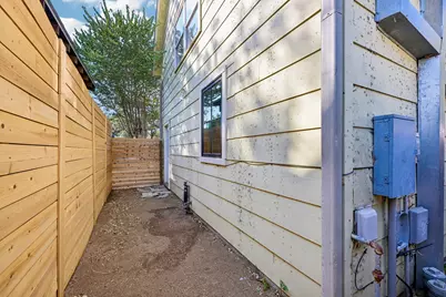 1710 E 16th Street #B, Austin, TX 78702 - Photo 29