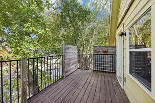 1710 E 16th St, Austin, TX 78702 - Photo 23