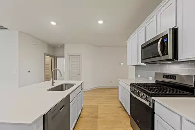 10908 Fulton Avenue, Austin, TX 78754 - Photo 9