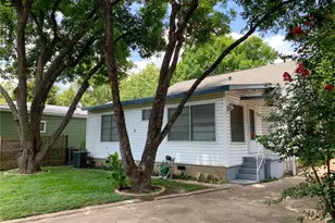 1031 E 44th St, Austin, TX 78751 - Photo 31