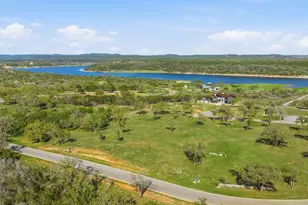 4 Creek Hollow Way, Spicewood, TX 78669 - Photo 35