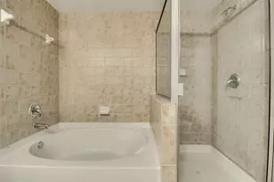 54 Rainey St, Austin, TX 78701 - Photo 19