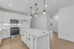 124 Adlai Ave, Georgetown, TX 78633 - Photo 7