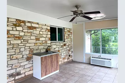 298 Jenkins Road, Cedar Creek, TX 78612 - Photo 13