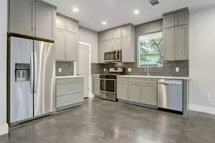1224 Eleanor St, Austin, TX 78721 - Photo 5