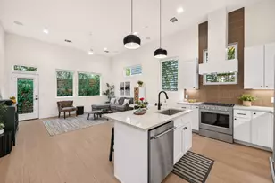826 Morrow St, Austin, TX 78757 - Photo 3