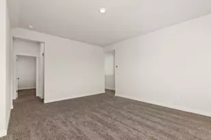 160 Biscayne Dr, Kyle, TX 78640 - Photo 9