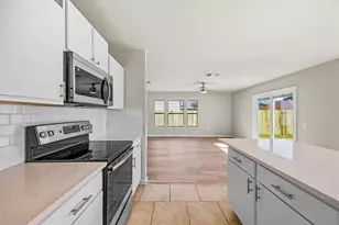 7541 Redrick Dr, Austin, TX 78747 - Photo 19