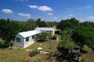1037 Ranch Rd 962 W, Round Mountain, TX 78663 - Photo 33
