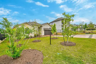 513 Elworth Path, Austin, TX 78738 - Photo 3