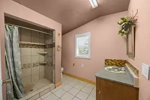 147 Community Center Rd, Rosanky, TX 78953 - Photo 15