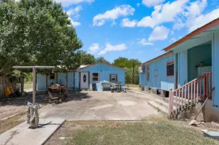 147 Community Center Rd, Rosanky, TX 78953 - Photo 21