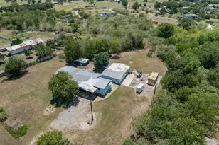 147 Community Center Rd, Rosanky, TX 78953 - Photo 31