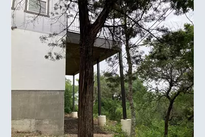 18716 W Lakeview Drive, Jonestown, TX 78645 - Photo 25