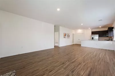 5920 Eden Drive, Austin, TX 78747 - Photo 5