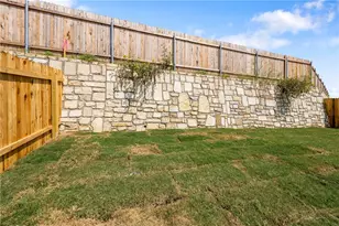 5920 Eden Dr, Austin, TX 78747 - Photo 29