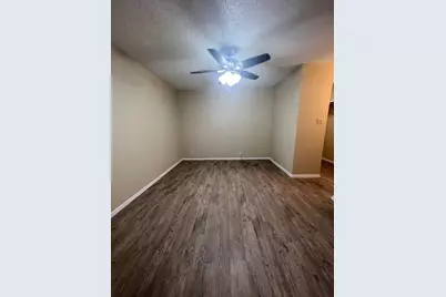 202 E 32nd Street #2, Austin, TX 78705 - Photo 9