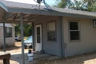 1010 Co Rd 490, Elgin, TX 78621 - Photo 23