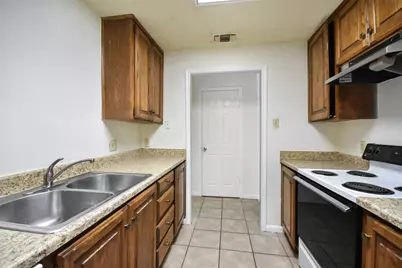 2529 Rio Grande Street #85, Austin, TX 78705 - Photo 11