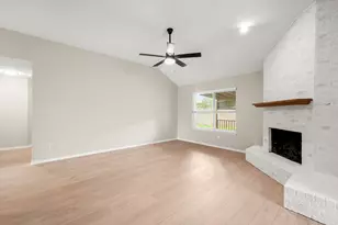 2113 Rosemary Ln, Round Rock, TX 78664 - Photo 5