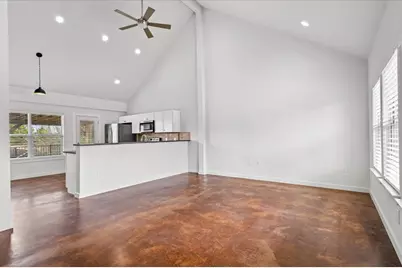 9913 Little Creek Circle, Dripping Springs, TX 78620 - Photo 5