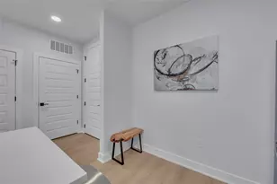 2500 Longview St, Austin, TX 78705 - Photo 19