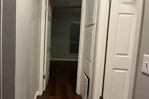 1619 E Cripple Creek Dr, Austin, TX 78758 - Photo 25