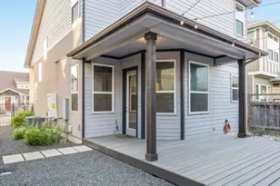 1004 Banyon St, Austin, TX 78757 - Photo 29