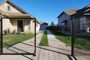4509 Halliday Ave, Austin, TX 78725 - Photo 3